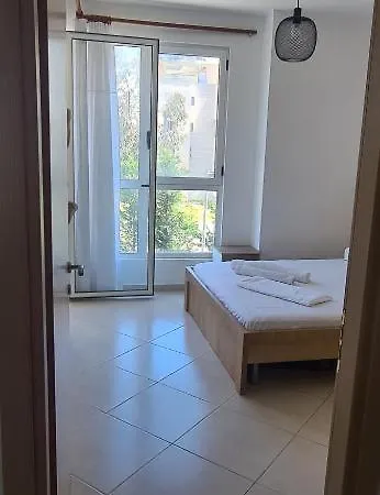 Διαμέρισμα Sea Side Radhime Vlorë