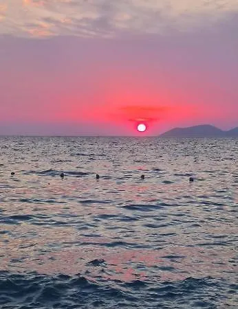 Διαμέρισμα Sea Side Radhime *