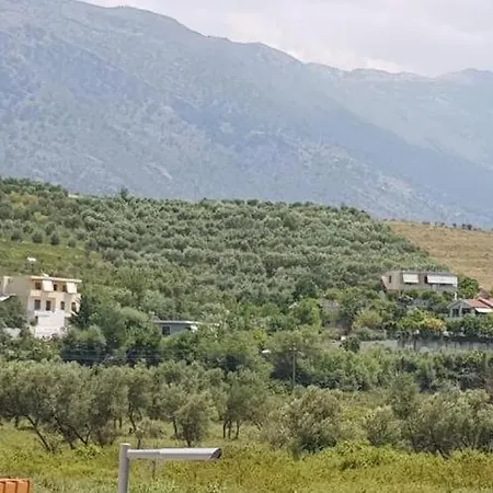 Sea Side Radhime Apartment Vlore